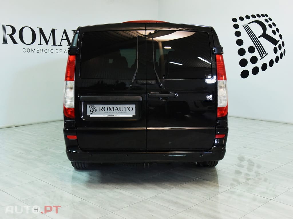 Mercedes-Benz Vito MIXTO 122/34 CDI V6 LONGA AUTOMÁTICA 5L