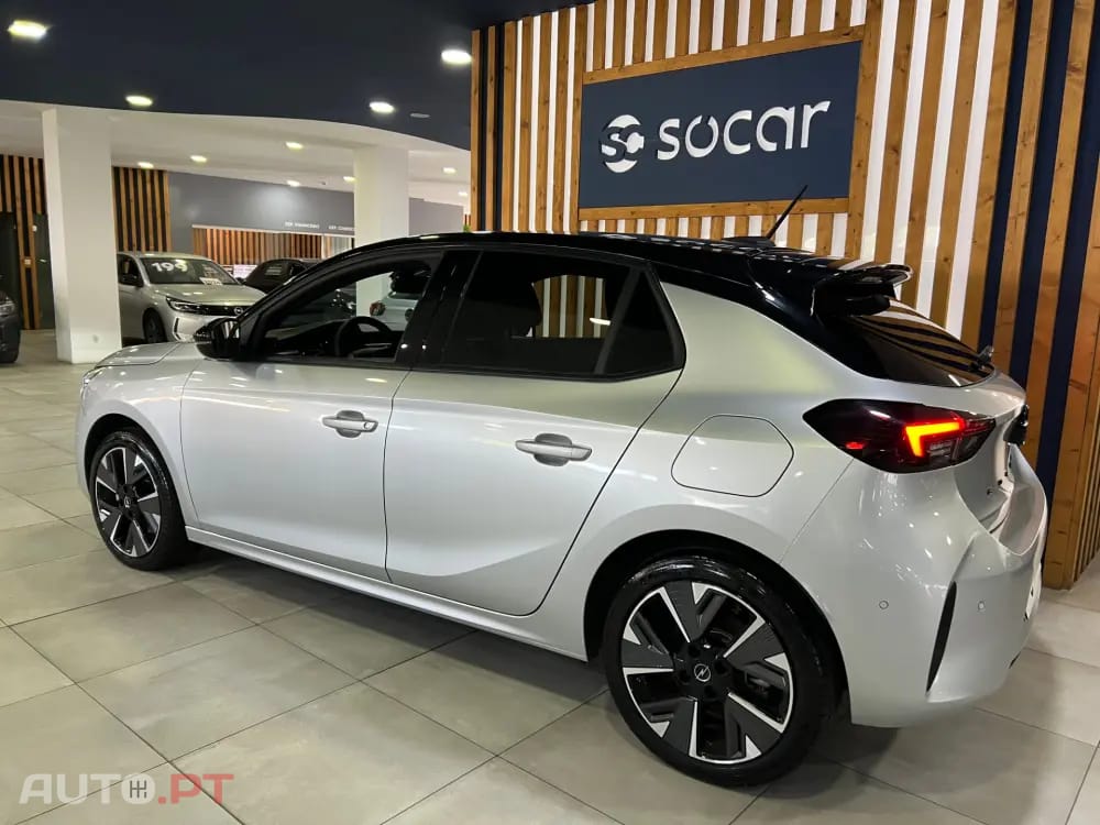 Opel Corsa-E e-GS