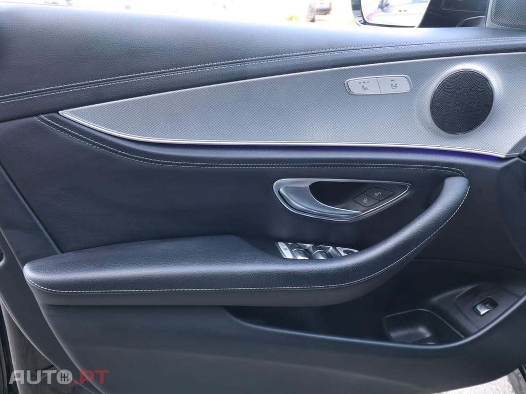 Mercedes-Benz E 300 Amg Line