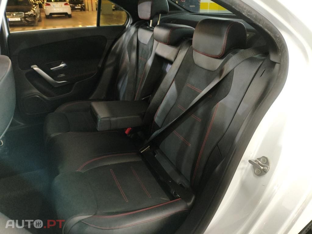 Mercedes-Benz A 200 ver-d-amg-line 