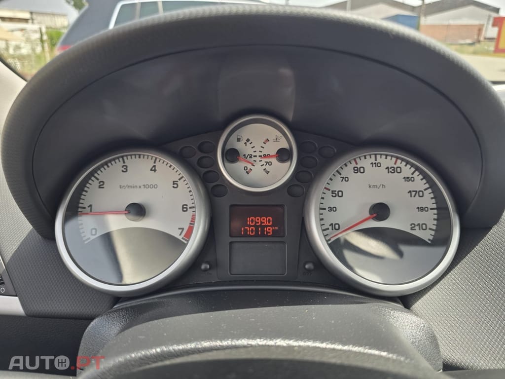 Peugeot 207 1.4 16V Trendy