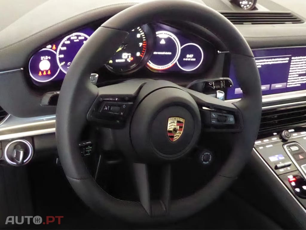 Porsche Panamera 4 E-Hybrid I.V.A DEDUTIVEL