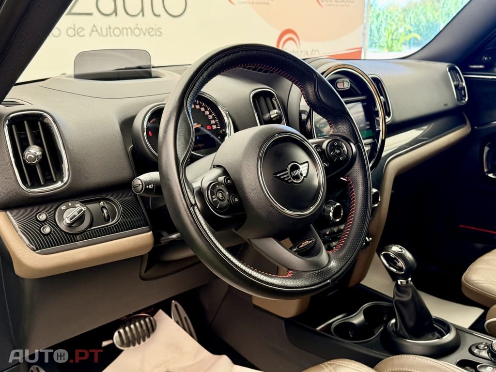MINI Countryman Cooper SE ALL4 Auto