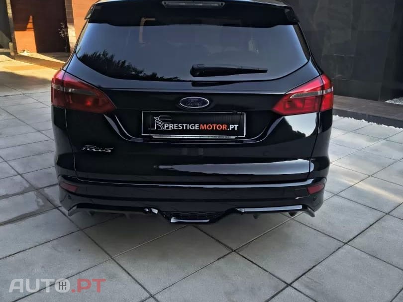 Ford Focus SW 1.5 TDCi ST-Line