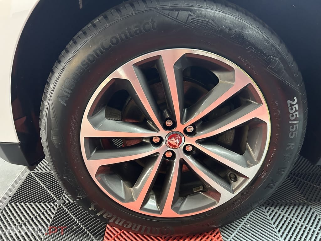 Jaguar F-Pace 2.0 i4D Prestige Aut.
