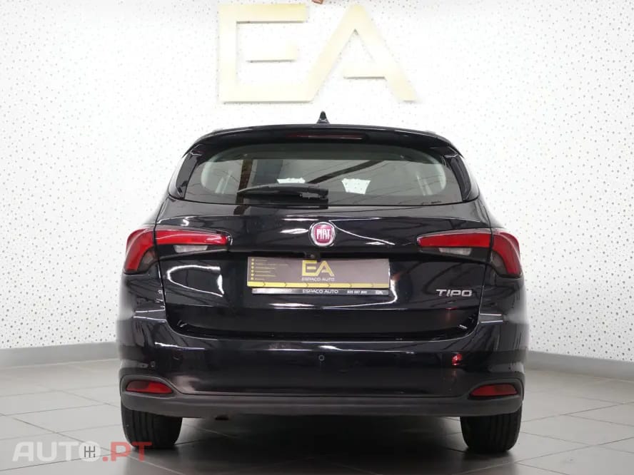 Fiat Tipo 1.6 M-Jet Lounge Tech