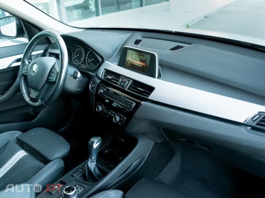 BMW X1 18 d sDrive Auto