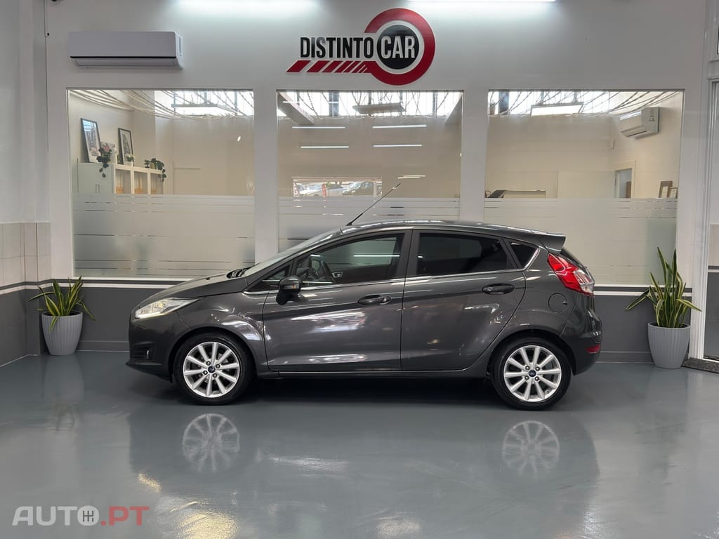 Ford Fiesta 1.0 T EcoBoost Titanium PowerShift