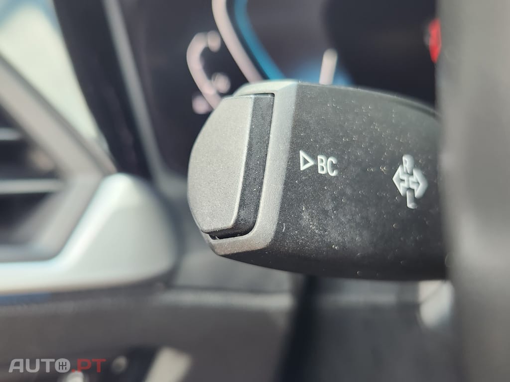 BMW 330 e Line Sport Auto