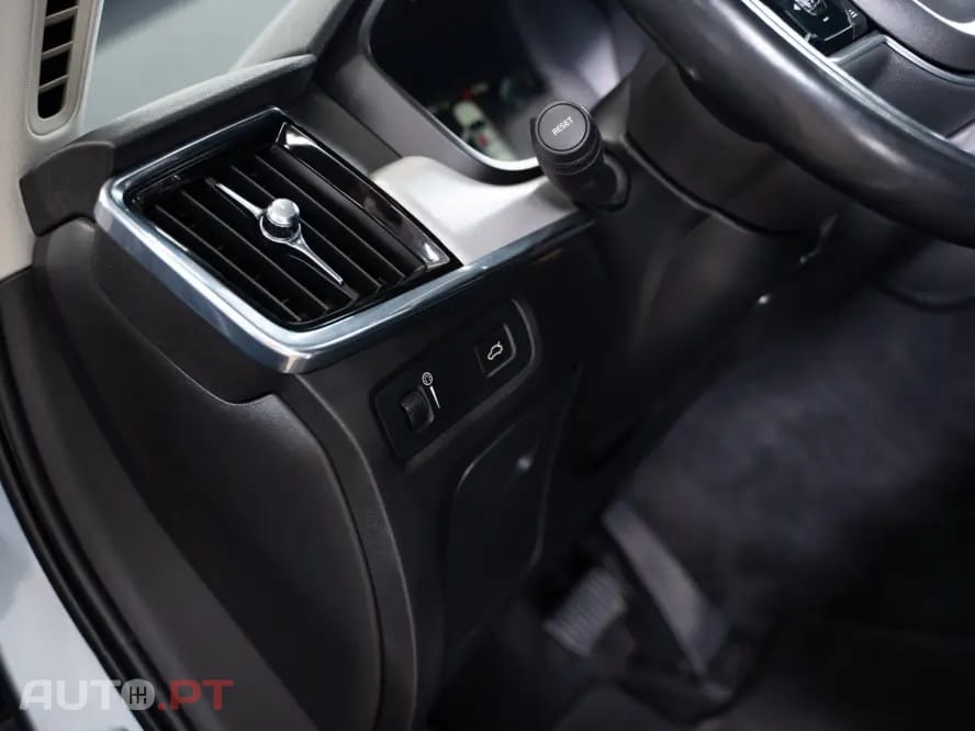 Volvo S90 2.0 D4 Momentum Geartronic