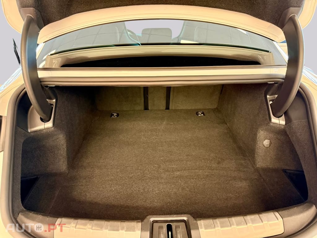 Porsche Taycan GTS I.V.A DEDUTIVEL 