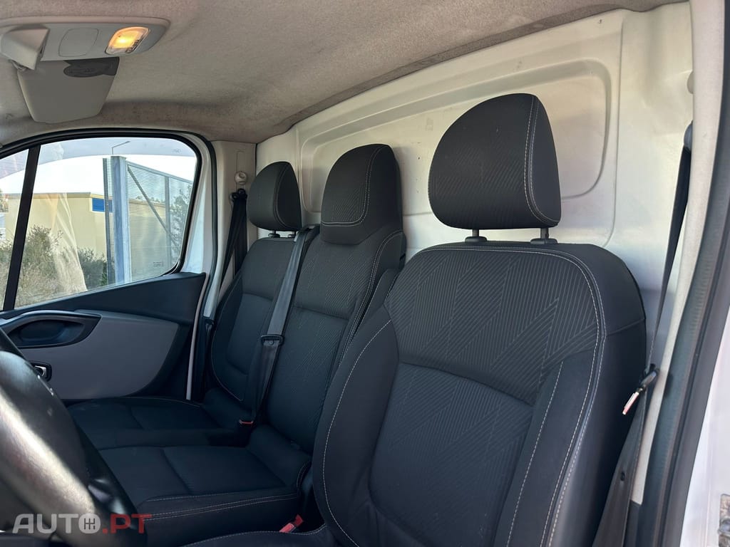 Renault Trafic (ENERGY) Start & Stop Combi Authentique