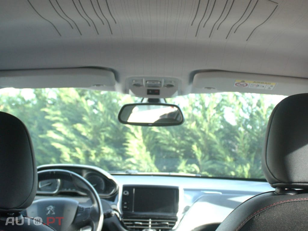 Peugeot 2008 1.2 PureTech GT Line