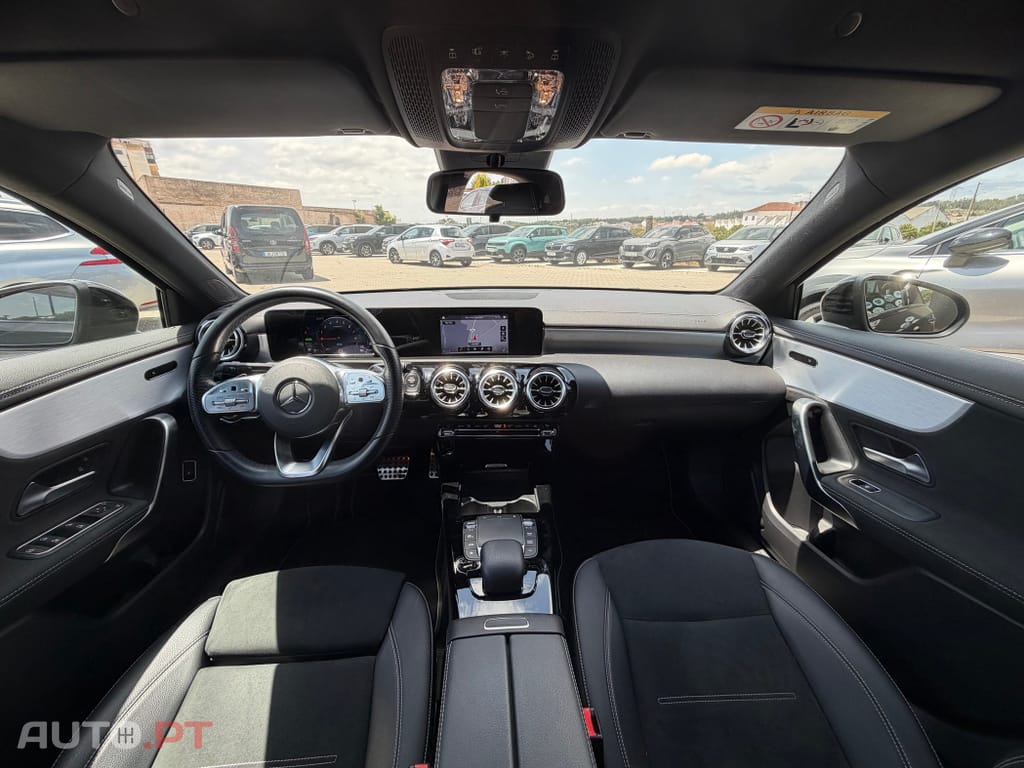 Mercedes-Benz A 250 e 8G-DCT AMG Line