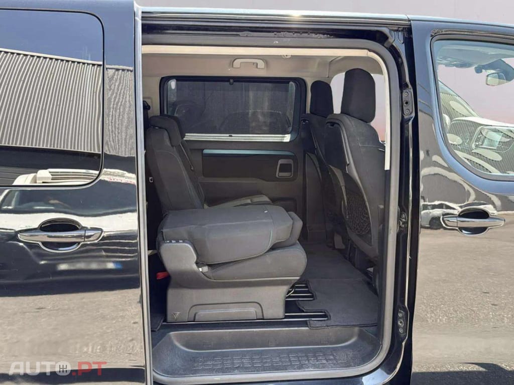 Peugeot Traveller 1.6 BlueHDi L2H1 Active Compact