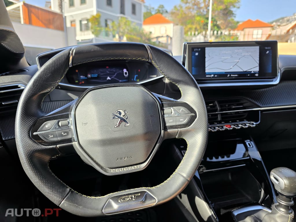 Peugeot 208 1.2 PureTech GT Line