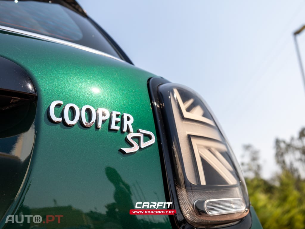 MINI Cooper SD