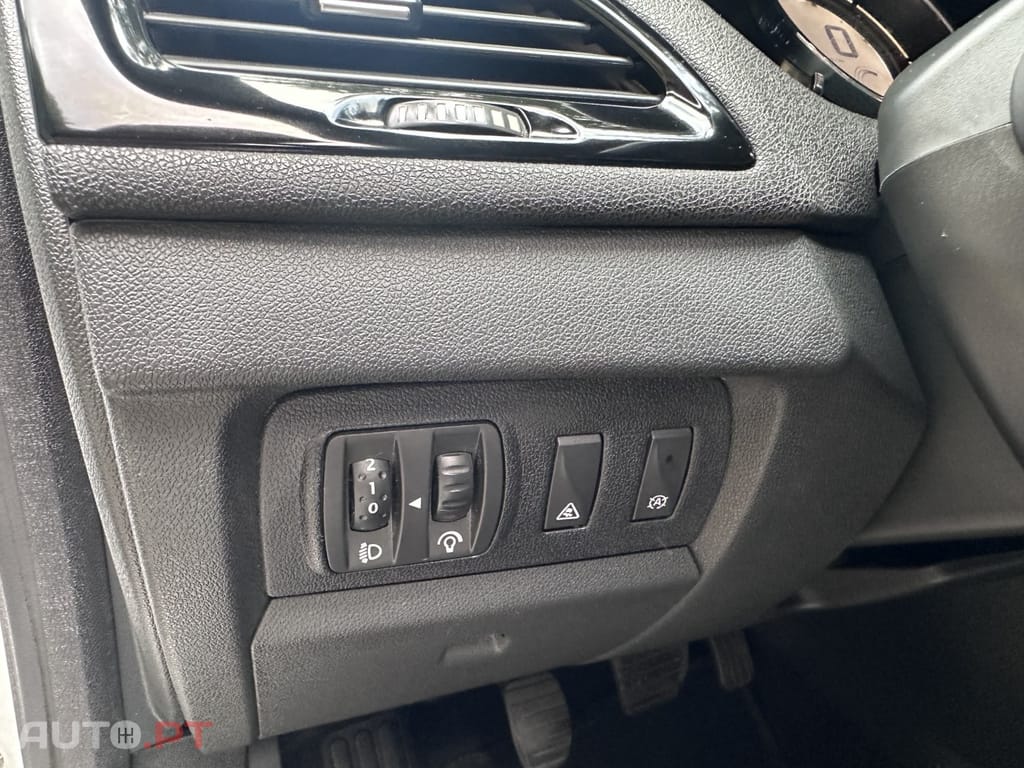 Renault Mégane Coupe 1.5 dCi Bose Edition SS