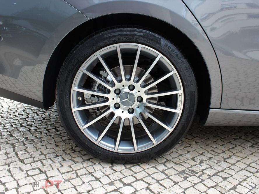 Mercedes-Benz CLA 200 Progressive 150 Cv, NACIONAL, 08/2019, 66.200 km (comprovados)