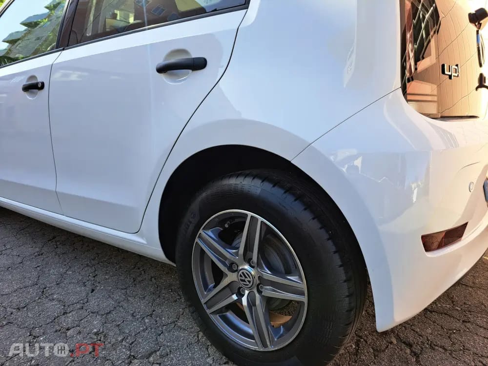 Volkswagen Up! 1.0 BMT Move