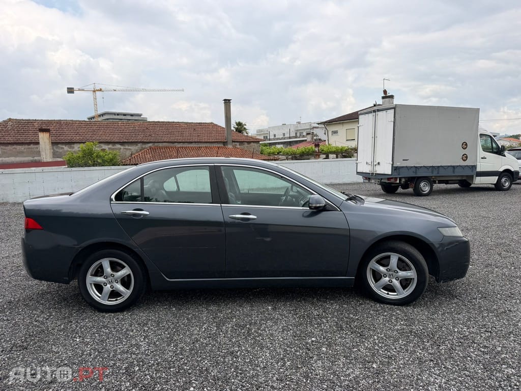Honda Accord 2.0 Sport