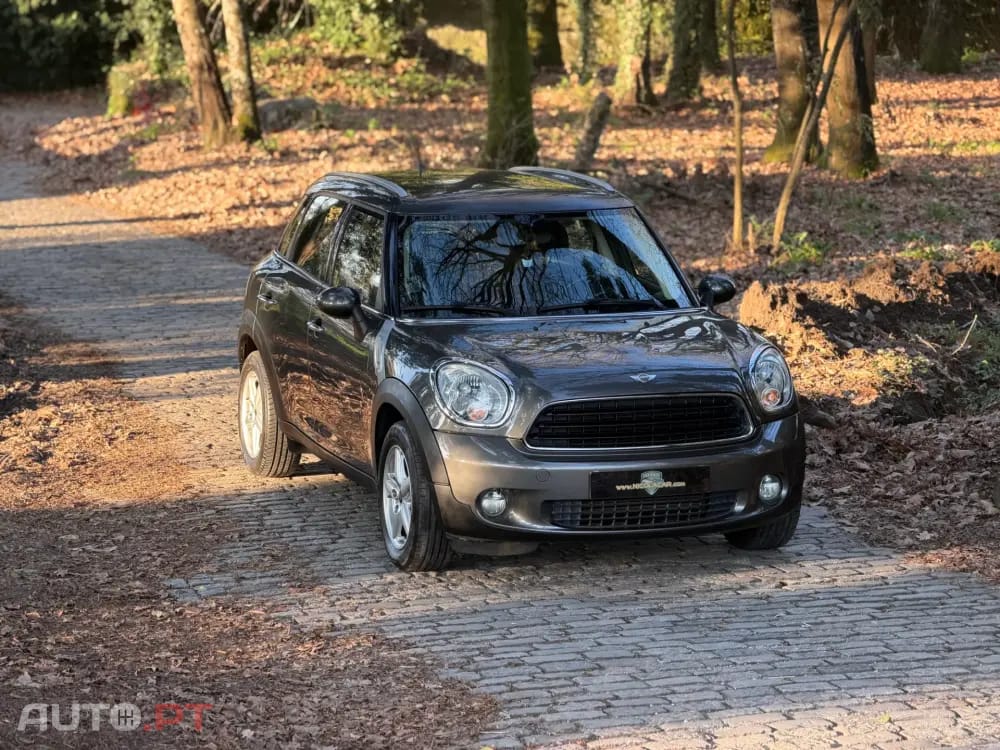 MINI Countryman One D