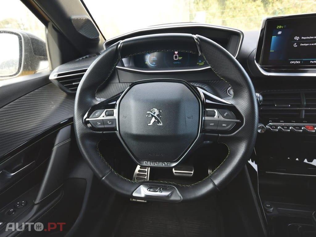 Peugeot E-208 50 kWh GT Line