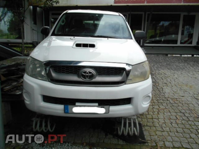 Toyota Hilux 2.5D-4D 4x4