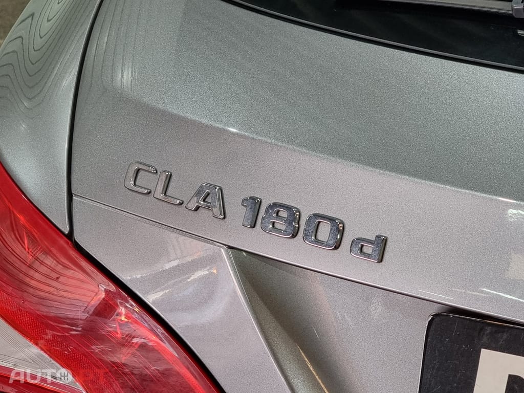 Mercedes-Benz CLA 180 d