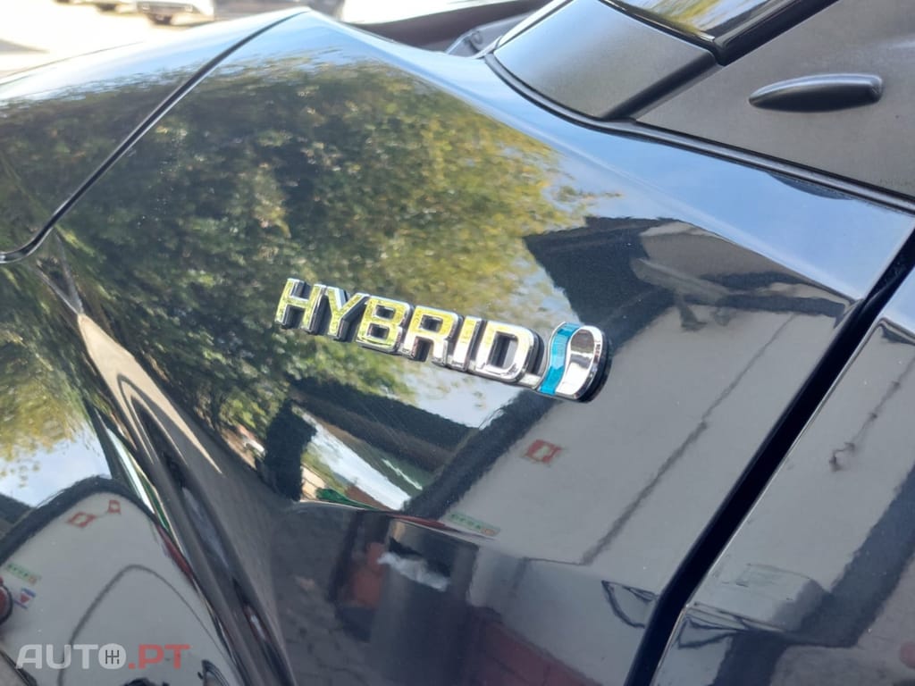 Toyota C-HR 1.8 Hybrid Exclusive