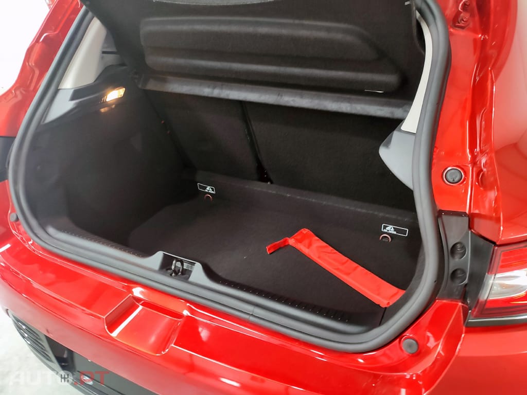 Renault Clio Limited