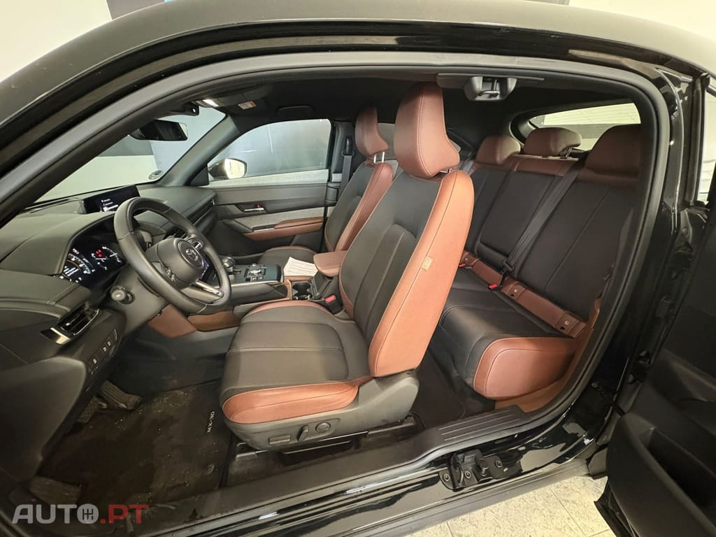 Mazda MX-30 e-SKYACTIV Advantage+Vintage Leatherette