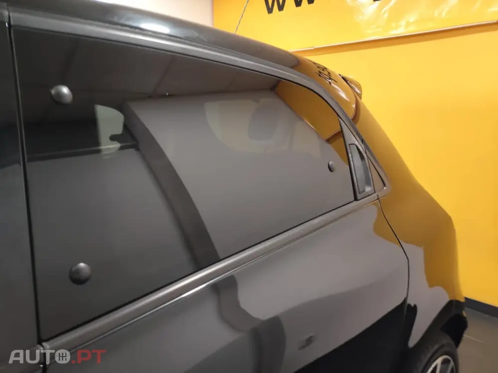 Renault Twingo 1.0 SCe Limited EDC