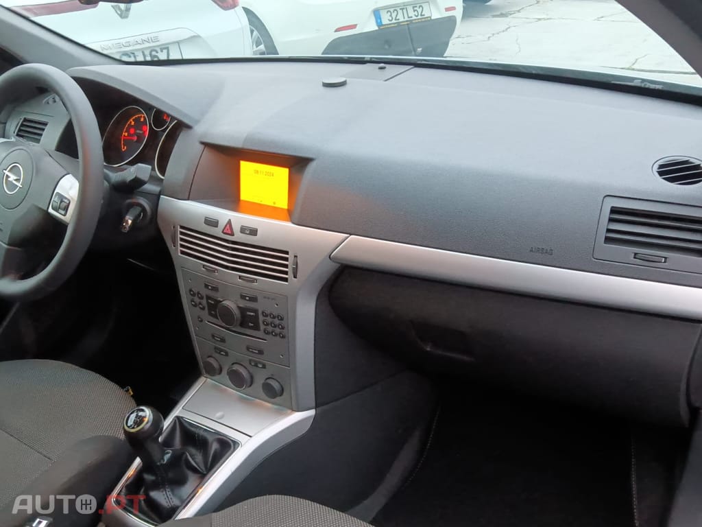 Opel Astra 1.3 CDTi Edition