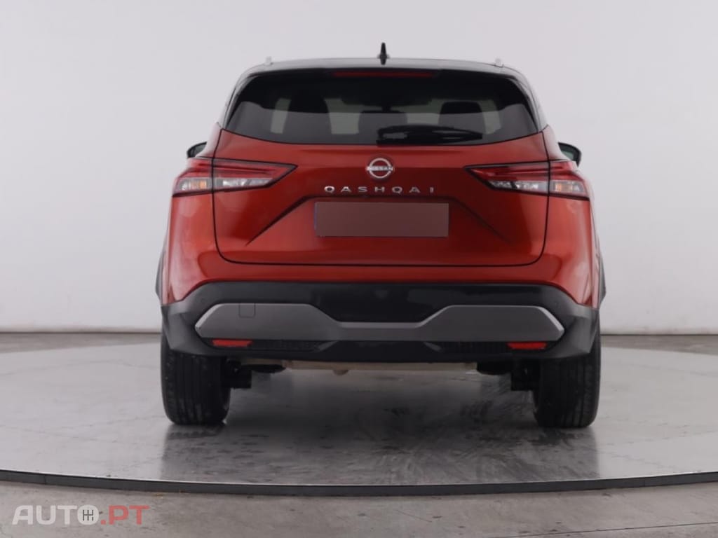 Nissan Qashqai 1.3 DIG-T N-Connecta 