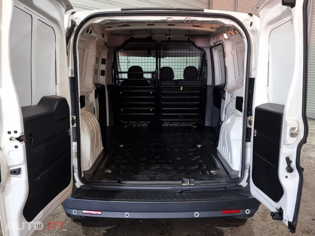 Fiat Doblo 1.3 MJ Maxi 3L