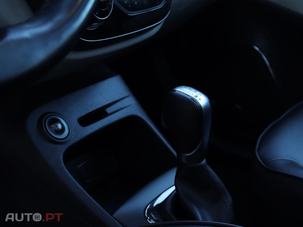 Renault Captur 1.3 TCe Initiale Paris EDC