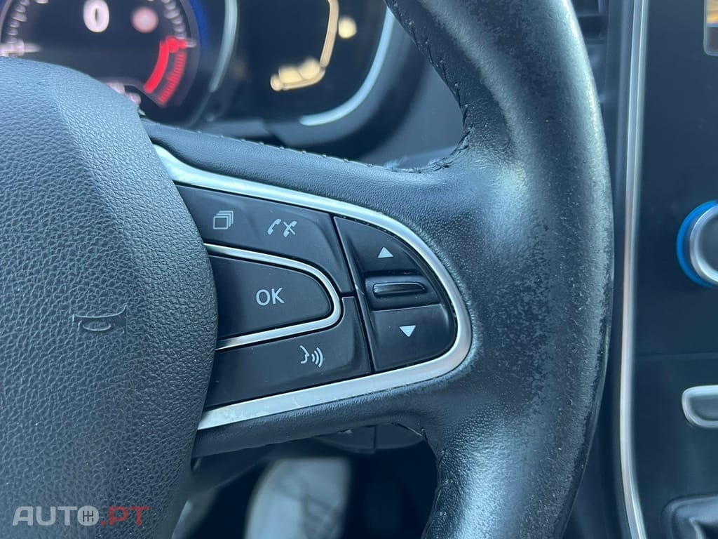 Renault Scénic 1.6 dCi Confort 7 LUGARES