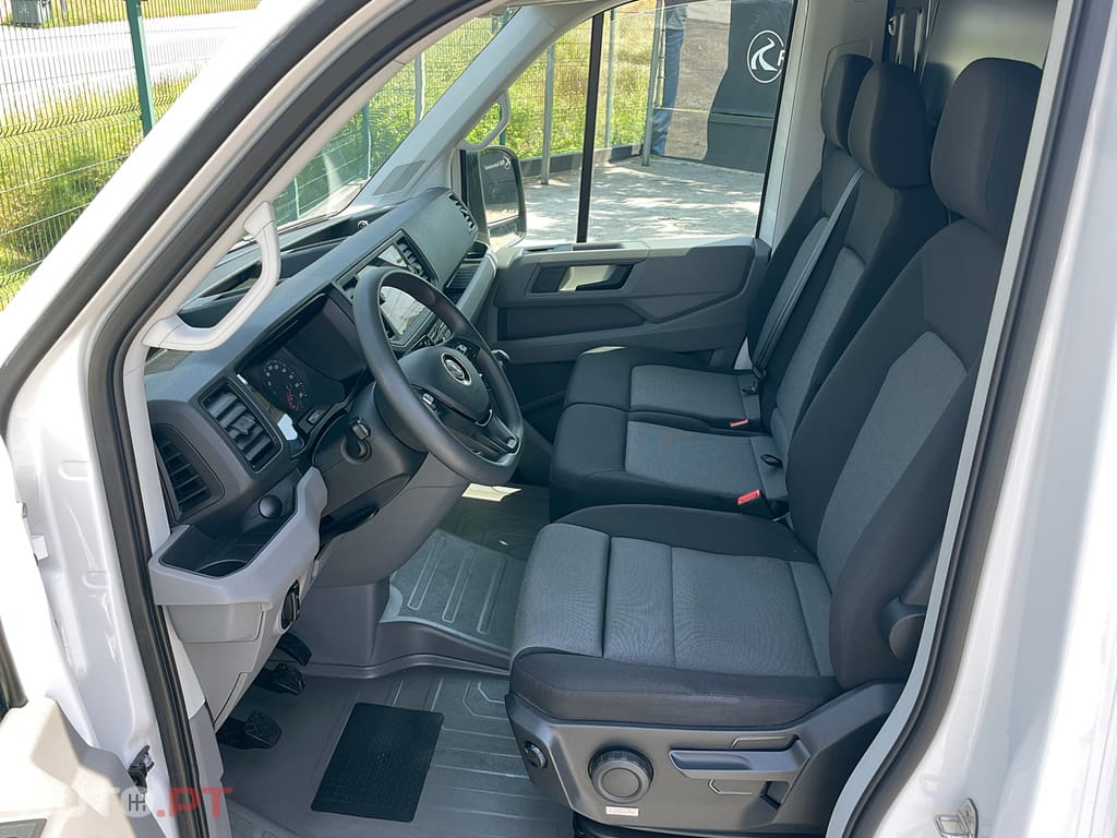 Volkswagen Crafter 2.0 TDI L3H3 IVA Dedutível