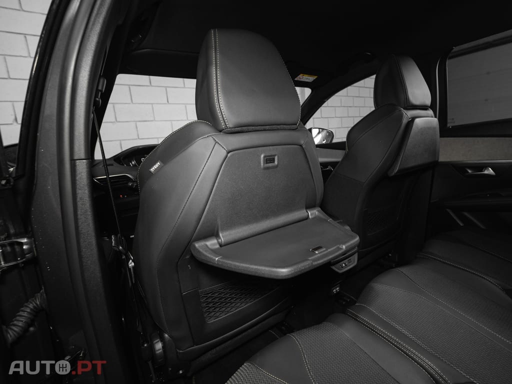 Peugeot 5008 1.2 PureTech GT EAT8