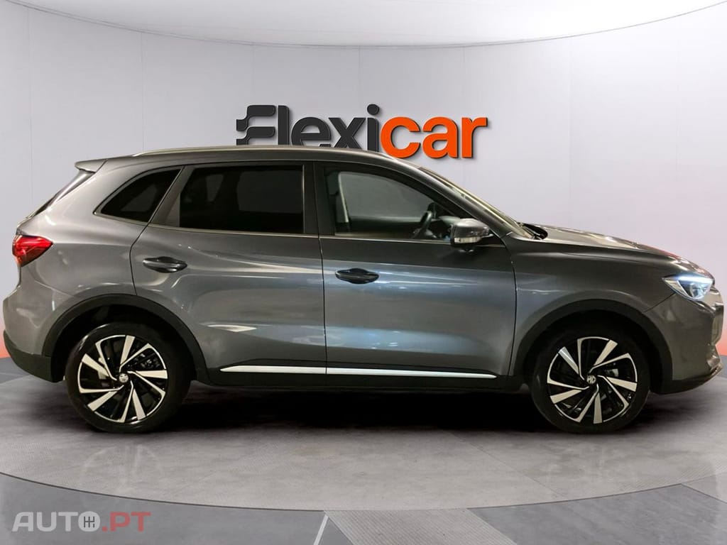 MG ZS 1.5 Hybrid+ Luxury