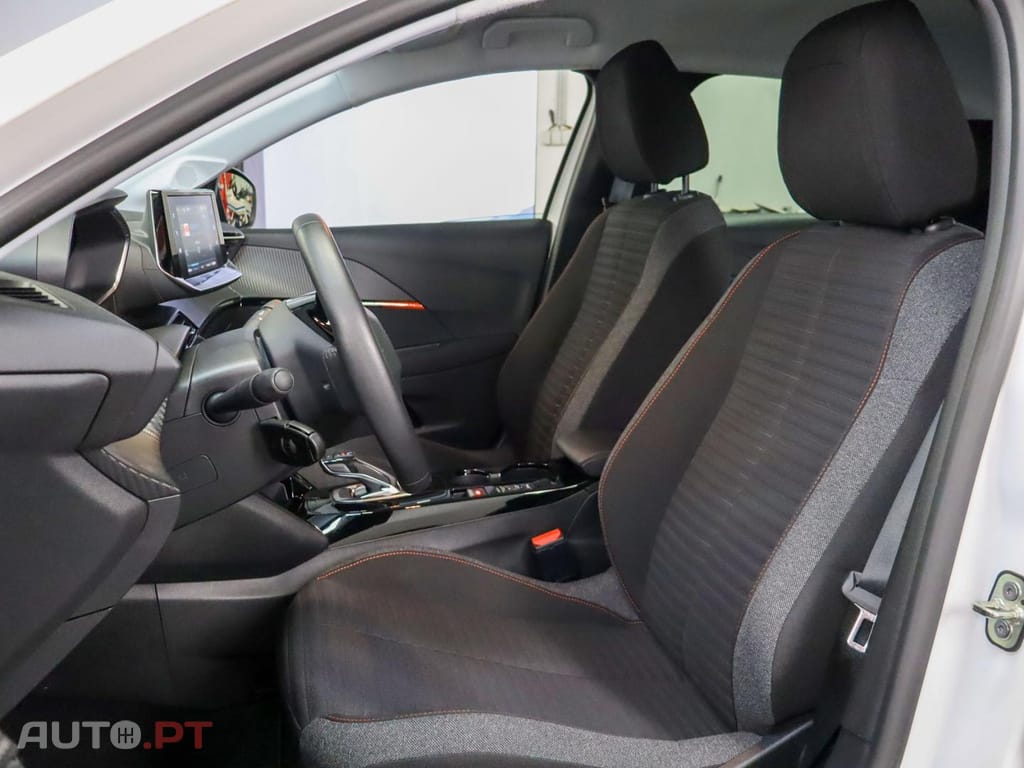 Peugeot 208 Active Versão Eléctrica