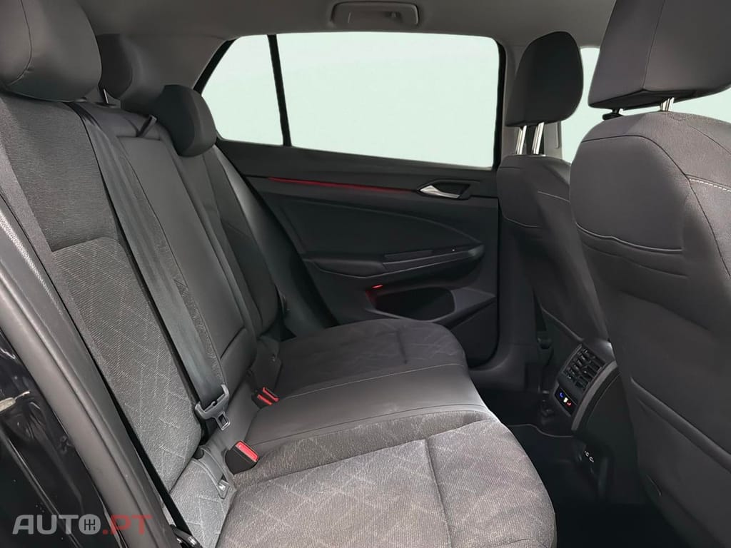 Volkswagen Golf 1.0 TSI Life