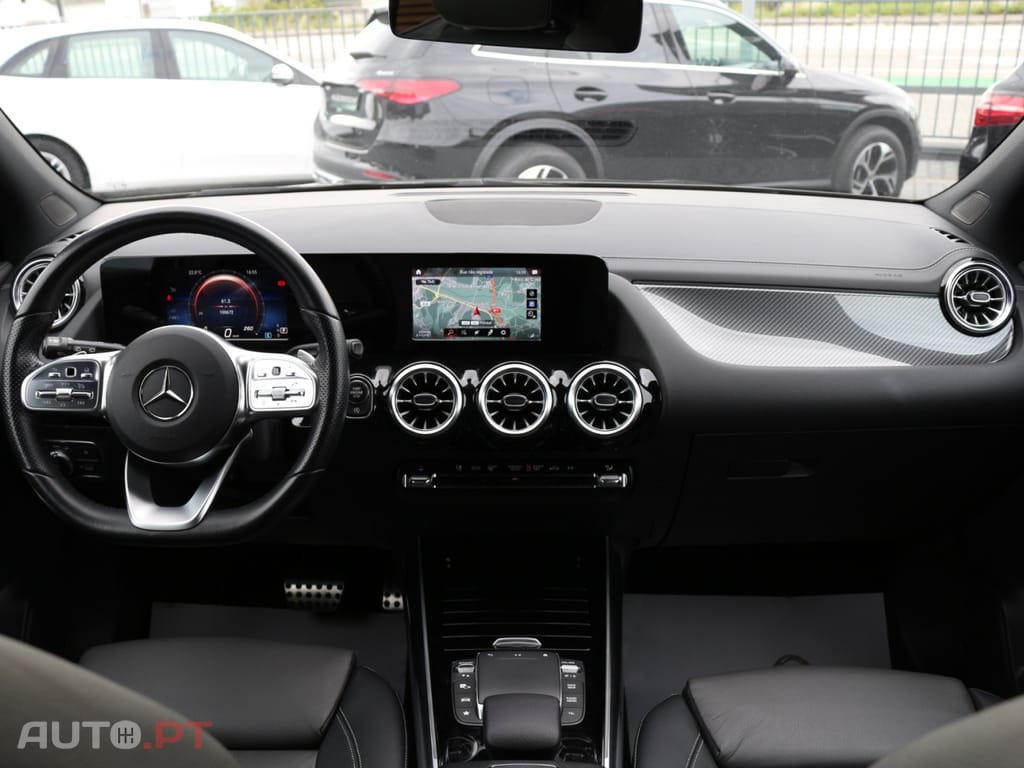 Mercedes-Benz GLA 200 D  AMG PACK NIGHT