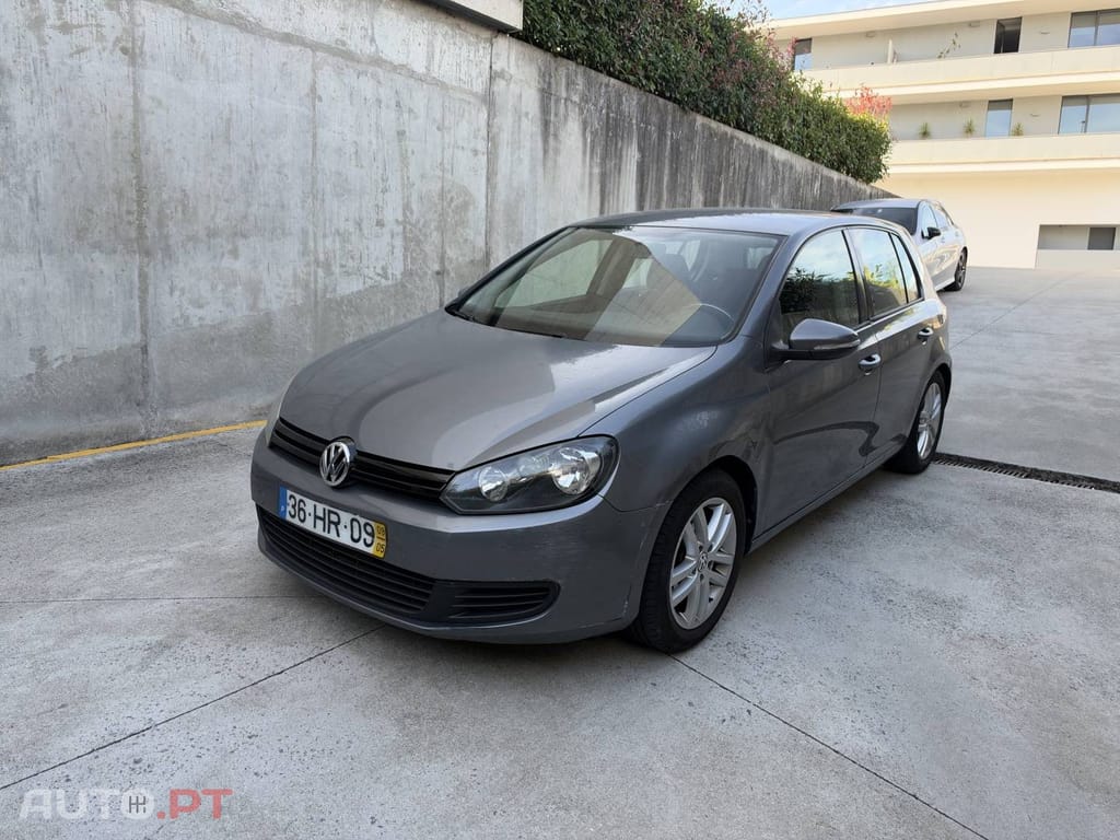 Volkswagen Golf 2.0 TDi Confortline