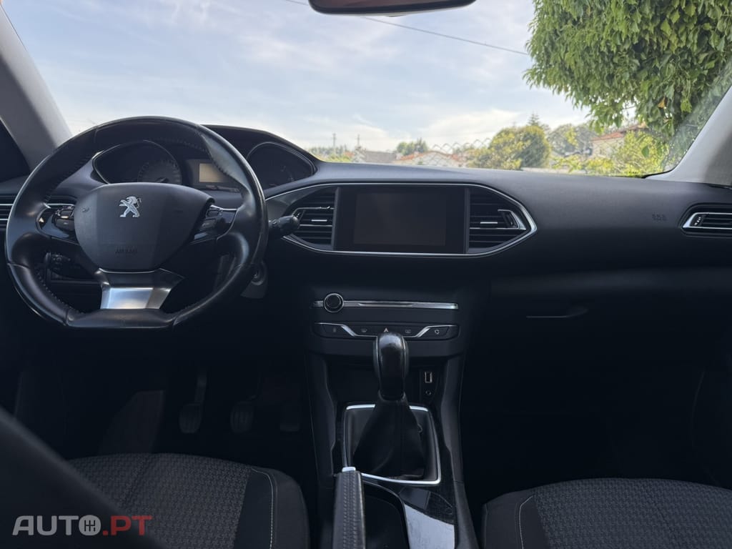 Peugeot 308 SW 1.6 BlueHDi Allure