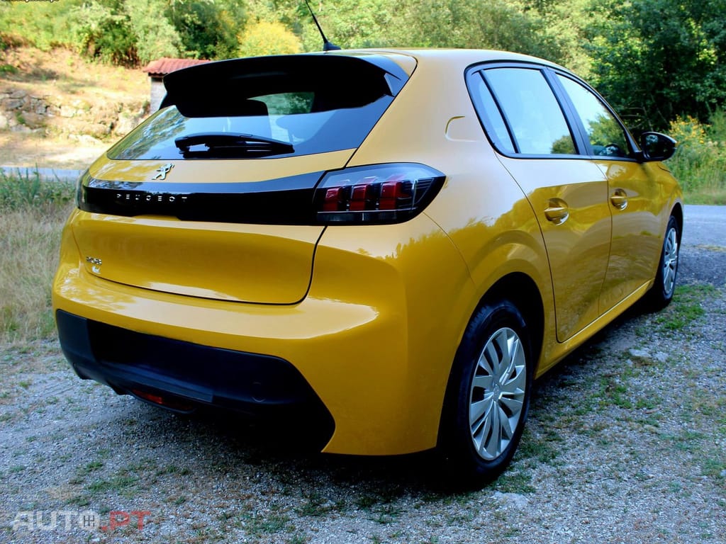 Peugeot 208 BlueHdi Active