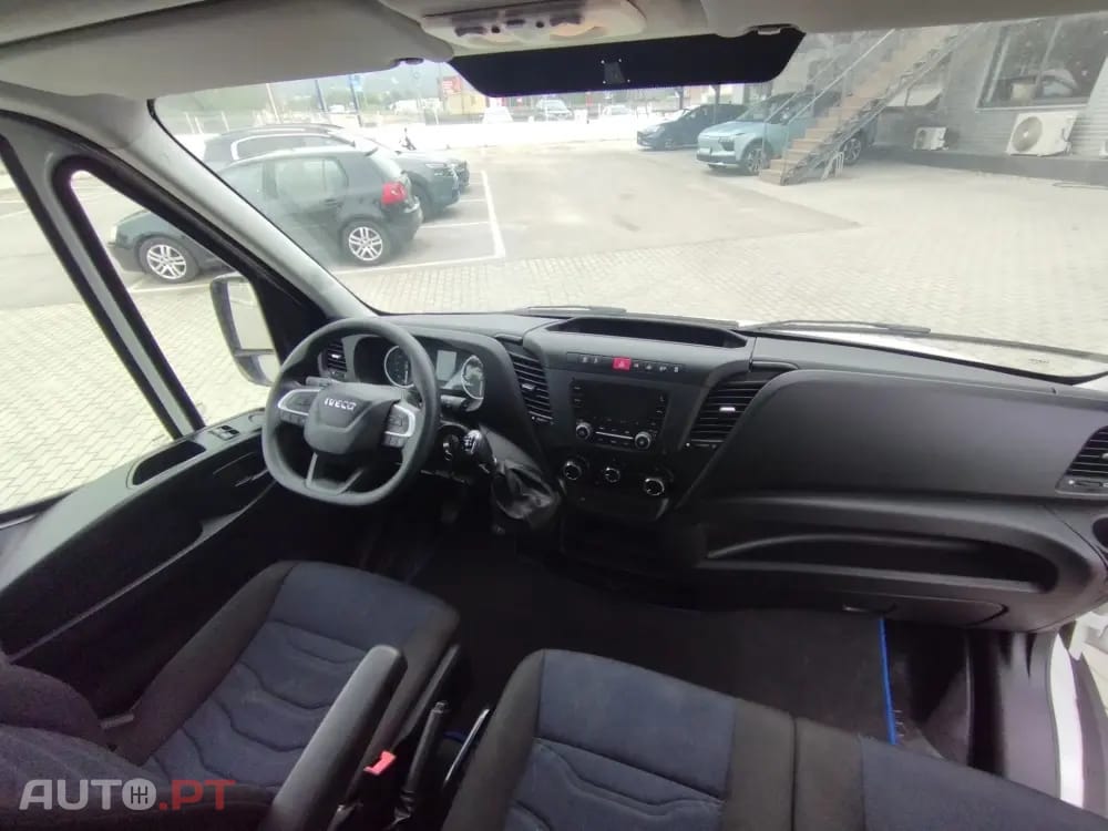 Iveco Daily 35S12V