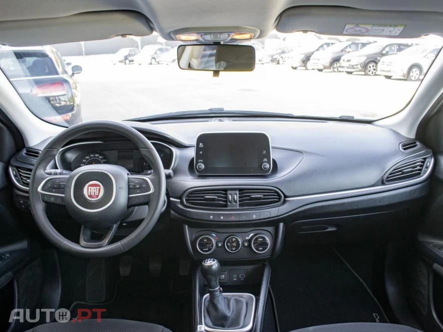Fiat Tipo 1.3 M-Jet Lounge
