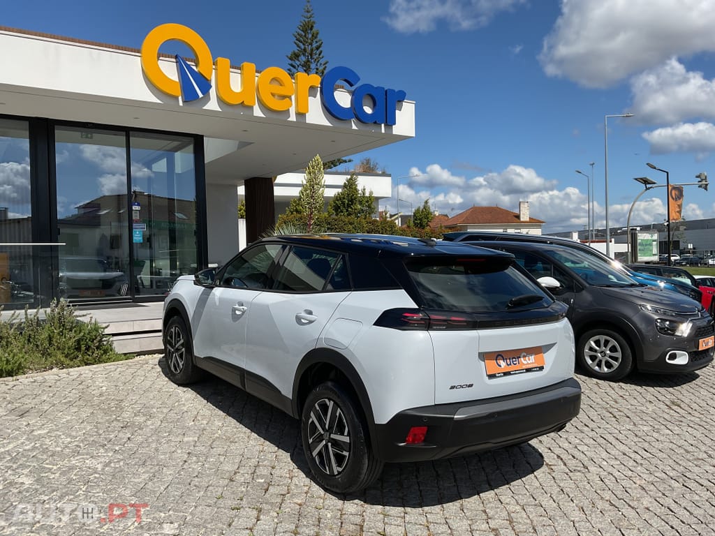Peugeot 2008 1.2 PureTech Active Pack